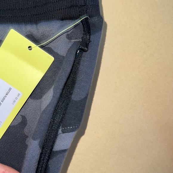 NWT All In Motion Camo Jogger plus XXL - Picture 5 of 10